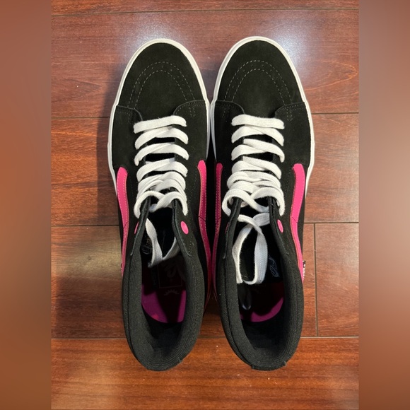 Mens 10.5 Vans BMX Sk8 Hi Top Suede Black Magenta Shoe Sneaker New HALF BOX - Picture 3 of 16